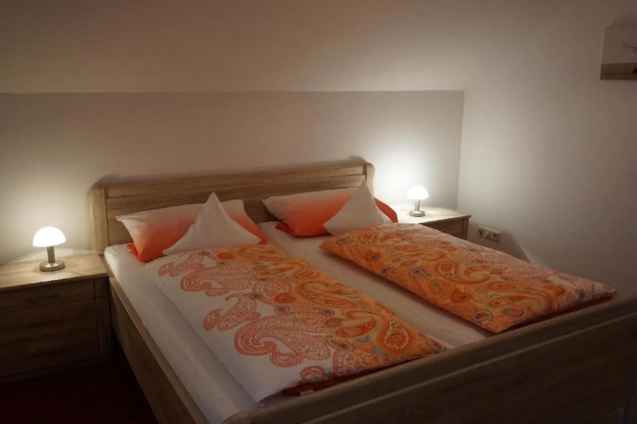 شقة Ferienwohnung Pietzavka Wiesenfelden
