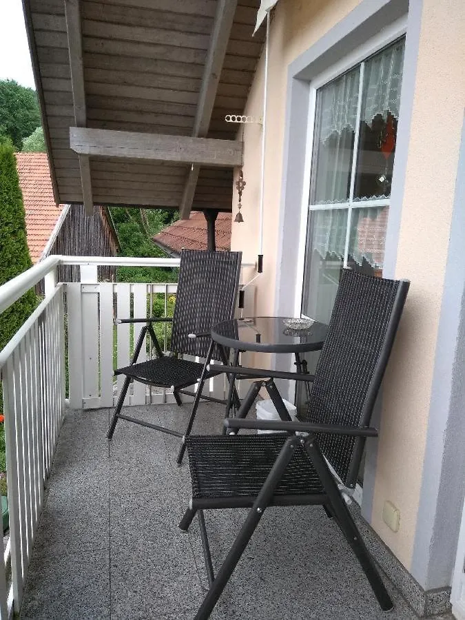 Ferienwohnung Pietzavka Wiesenfelden 0*,
